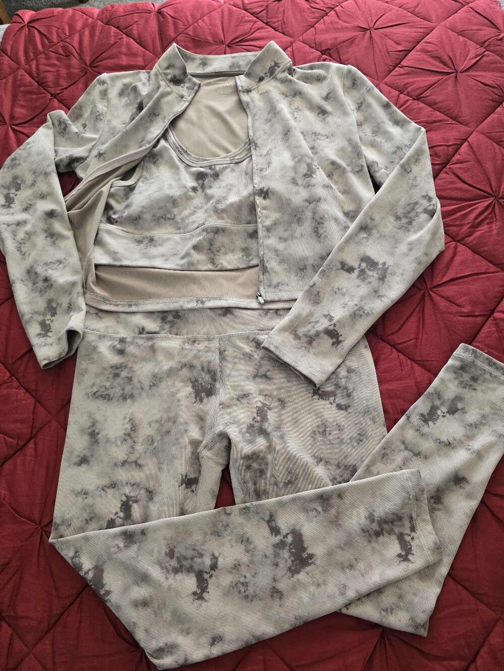 3 Pcs Sport Set
